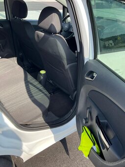 Prodám Opel Corsa 2010 - 12