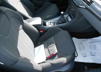 Citroën C5 2,0 103 kW SERVISKA Digiklima benzín - 12
