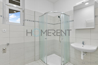 Světlý a prostorný byt 3+1 k pronájmu , 107 m² – Dům U Orla, - 12