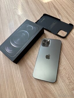 Prodám Apple iPhone 12 Pro, Graphite, 256GB bez zaruky - 12