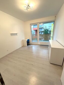 krásný byt 2+kk 60m2 v ul. Počernická, Praha 10 - Malešice - 12