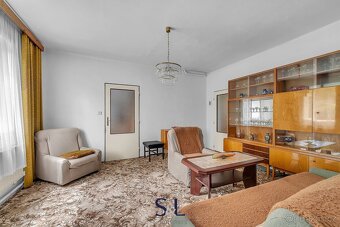 Nabízím k prodeji rodinný dům určený ke kompletní rekonstruk - 12