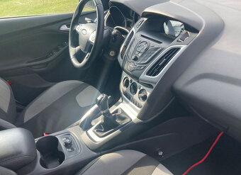 Ford Focus 2012 1.0 Ecoboost - 12