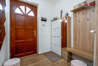 Prodej rodinného domu 5+kk, 194 m², Kounice - 12