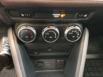 Mazda CX3 2,0 i 110 KW AWD Selection Skyactiv - 12