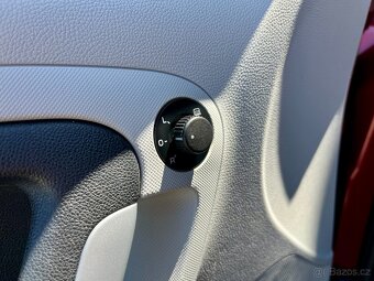 Škoda Fabia 1.4i 16V 63kw TAŽNÉ Výhřev SENZORY Tempomat - 12