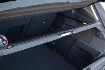 Peugeot 3008 1.6e Executive, 88kW /AJ NA SPLÁTKY/PROTIÚČET/ - 12