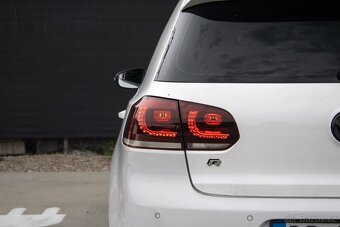 Volkswagen Golf R 6R 2.0 TFSI 4-Motion - 265kW - manuál - 12
