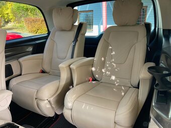MERCEDES BENZ V 300D AMG 4MATIC PANORAMA 176KW,ČR 1.maj. - 12