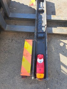 Iveco Eurocargo 7.5E21 E6 r.v. 12/2015 po dílech. - 12