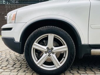 Volvo XC90 2.4 D5 147KW AUTOMAT R-DESIGN SERVISKA - 12