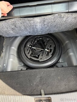 Kia ceed crdi - 12