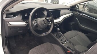 Škoda Octavia IV 2,0 TDi Matrix virtual navi kamera záruka W - 12