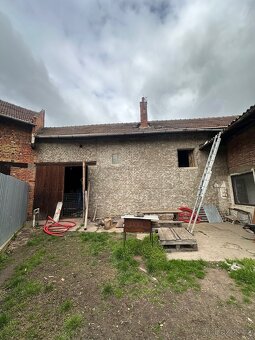 Prodej domu 4+1 Měrůtky - Lutopecny - 12