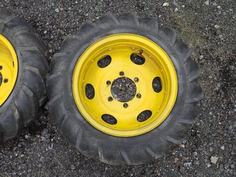 Kola s pneu šípáky Barum 8,3.8-20 - 12