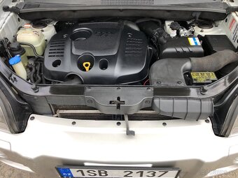 HYUNDAI TUCSON 2.0 CRDi, 103 kW, 4x4, TOP stav - 12