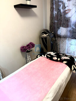 Pronájem sdílené místnosti v kosmetickém salonu Praha 5 - Sm - 12