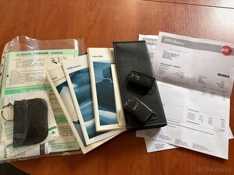 Toyota Prius 1,5i-HSD serviska, 2 x kola - 12