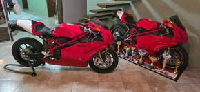 Ducati 999 R - 12