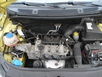 ŠKODA FABIA 1.2 HTP,SERVISKA - 12