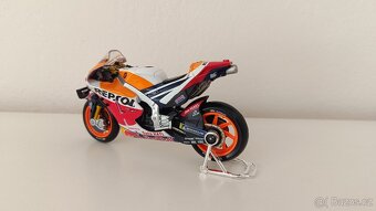 Modely MotoGP 1:18 Maisto - 12