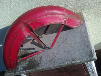 Jawa 250/350 Kývačka ND-kryty řetězu a motoru,nádrž,blatníky - 12