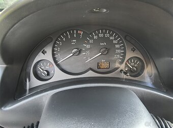 Opel Corsa C 1.0 - 12