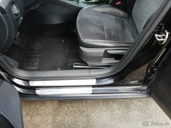 Škoda Octavia SCOUT DSG 4x4 2.0TDI/135kW r.v.2018 - 12