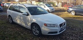 Volvo V70 2.0d combi 120 kw - 12