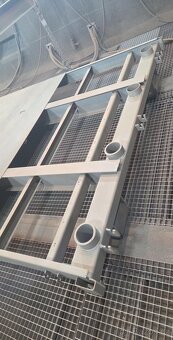 Prodám hákové plato 7m + klanice - 12