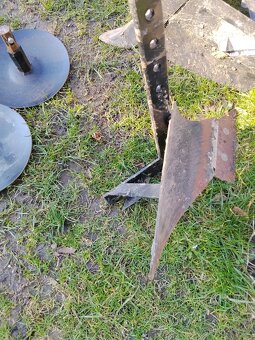 Kultivátor HECHT - 12