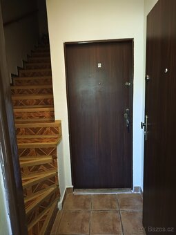 Pronajmu byt 2+1 87m2 se zahradou a dvou garáží v a Ostravě. - 12