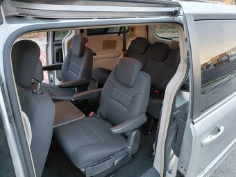 Chrysler Grand Voyager 2.8CRD Automat,2011,7.Míst,Long - 12