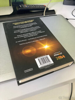 knihy STAR TREK - 12