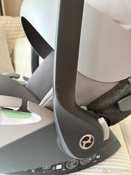 Vajíčko Cybex Cloud T i-Size - šedá (Mirage Dark Grey) - 12