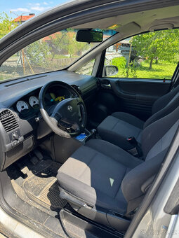 Opel Zafira 2.0dti - 74kw 2004 - 12