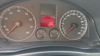 VW Golf Plus 1.6 FSI 85kW - možno na splátky - 12