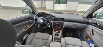 Volkswagen Passat B5.5 Sedan 2.8 V6 Highline - 12