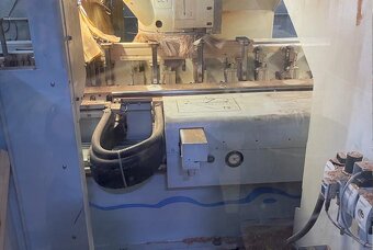 CNC obráběí centrum pro dřevěné stavby a okna HOMAG BMB 923 - 12