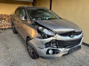 HYUNDAI ix35 4x4, 2.0 CRDI 135KW AUTOMAT - 12