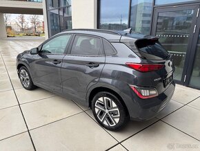 Hyundai Kona ELEKTIC EV X LINE 64KW Majitel - 12