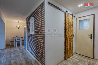 Pronájem bytu 2+1, 67 m², Nový Bor, ul. Sklářská - 12
