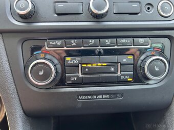 Volkswagen Golf, 1.2 TSI 77 KW 6-rychlostí - 12