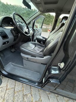 Mercedes Vito 2.2 150CDI | Automat | 2007 | Tažné | 9 míst - 12
