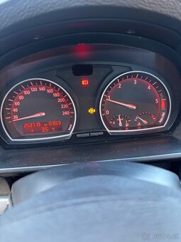 BMW X3 E83 xDrive 2.0d - 12