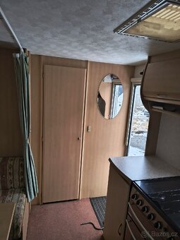 Anglický karavan AMARA Coachman 580/4 - 12