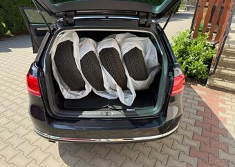Volkswagen Passat 1,4 TSi automat pravid.servis benzín - 12