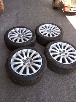 Náhradní díly Opel Insignia 118kw - 12