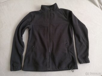 Prodám 54ks oblečení, převážně NOVÉ vel. S - 12