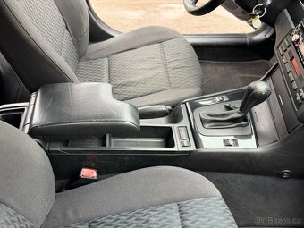 BMW 320i E46 sedan, 110 kW, benzín, automat, 1999, černá - 12